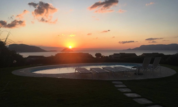 Golfo Aranci Villa | Villa Madre: Private Pool & Breathtaking Sea Views Await