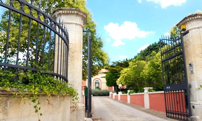 Lecce Bed & Breakfast | Historic Villa Maggiulli Alfieri with Breakfast & Kitchen