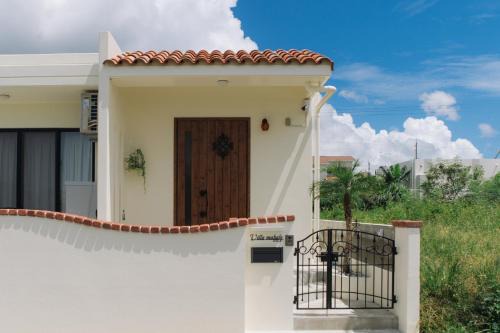 Tokeshi Villa | Exclusive Villa Mahalo: Child-Friendly Retreat with High Ratings