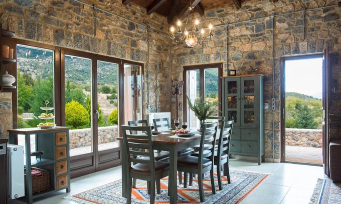 Arcadia Region Villa | Top-Rated Villa Mainalis: Family-Friendly with Kitchen Access