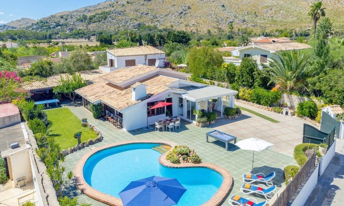 Les Palmeres Villa | Villa Maite by Villa Plus: Family-Friendly with Private Pool