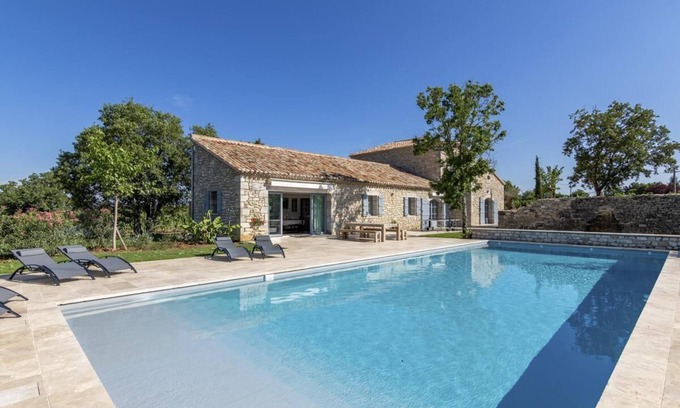 Cahors House | Villa Malbec: Premier Holiday Resort Near Cahors
