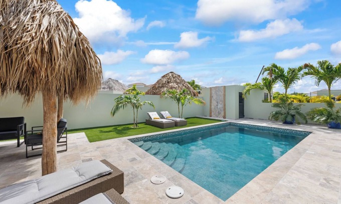 Pietermaai District House | Villa Mambo Paradise, Mambo Beach
