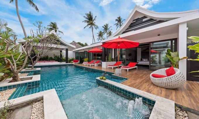 Maret Villa | Stunning Villa Mango: 4-Star Oceanfront Retreat with Pool