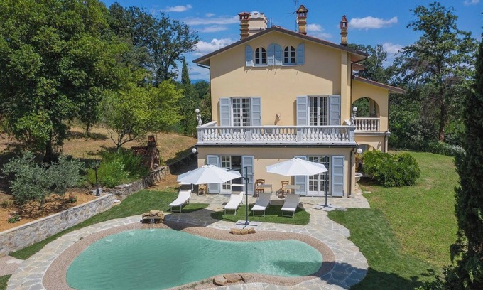 Serravalle Pistoiese Villa | Villa Marisa 10: Guest Rated 9.8 with Pool & Ocean Views