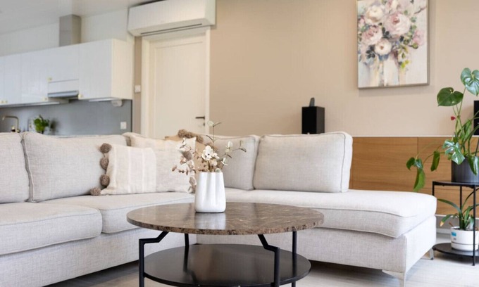 Rovaniemi House | Villa Marasto Aurora view by BookLapland