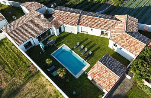 Sainte-Marie-de-Re House | Relax at Villa Marcus: Oceanfront Oasis with Pool