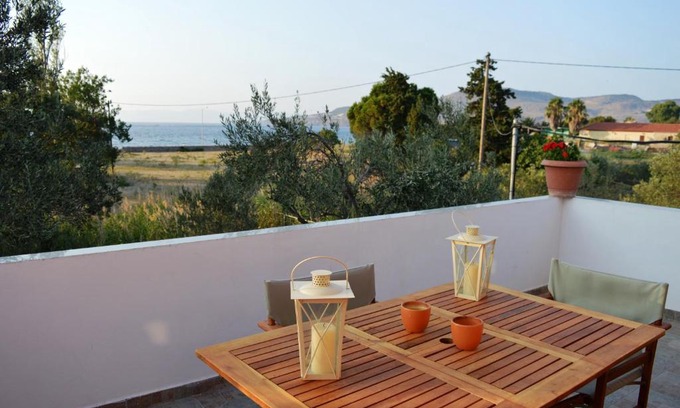 Petra House | Comfortable Villa Marianthi: Rated 9/10 & Family-Friendly