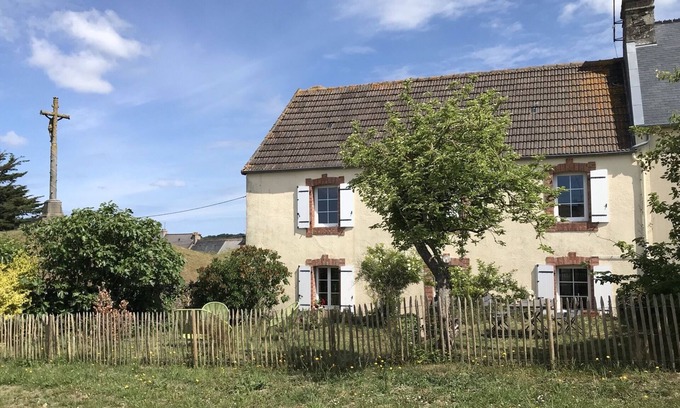 Barneville-Carteret House | Villa Marie Thérèse: Family Retreat with Spa & Breakfast