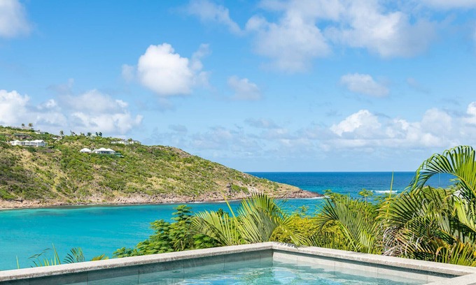Grand Cul-de-Sac Villa | Experience Villa Marigot Bay: Oceanfront Oasis with Pool