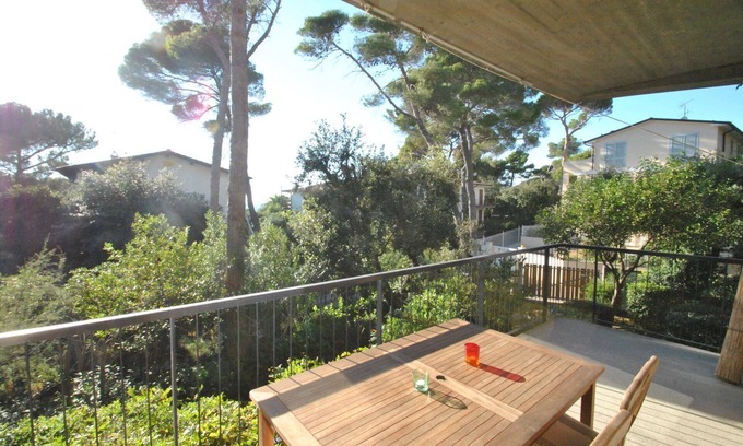 Castiglioncello Apartment | Villa Marina: Family-Friendly Retreat with Pet Amenities