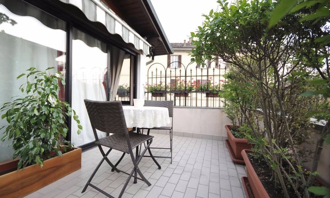 Pavia Bed & Breakfast | Discover Villa Marisa: Cozy B&B with Spa and Breakfast
