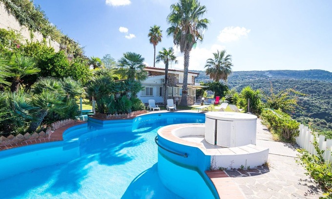 Santa Maria Villa | Villa Marisa: Oceanfront Retreat with Private Pool