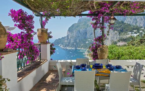 Capri Apartment | Villa Mariuccia Capri: Family-Friendly Getaway with Breakfast