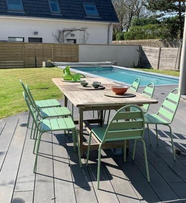 Ambleteuse House | Villa Marius: Modern Retreat 800m from the Beach