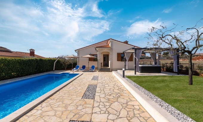 Kastelir-Labinci Villa | Villa Marko Kastelir: Seaview with Private Pool & Hot Tub