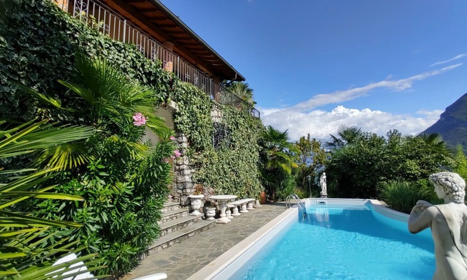 Carlazzo House | Villa Massimo by Interhome
