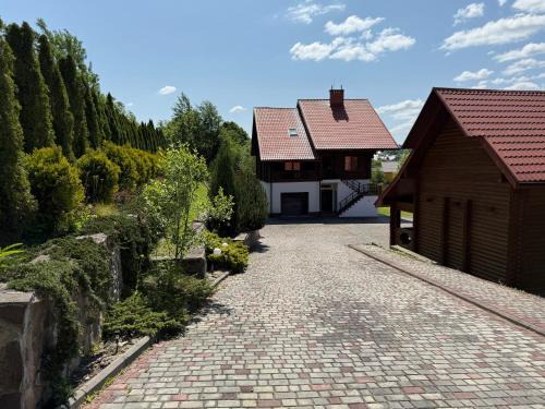 Skhidnytsya House | Villa Maxim