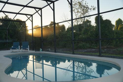 Haines City House | Villa Westend: Oceanfront Escape with Pool & Family Fun