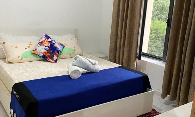 Jala Bed & Breakfast | Villa Meta: Family and Pet-Friendly Getaway with Top Ratings