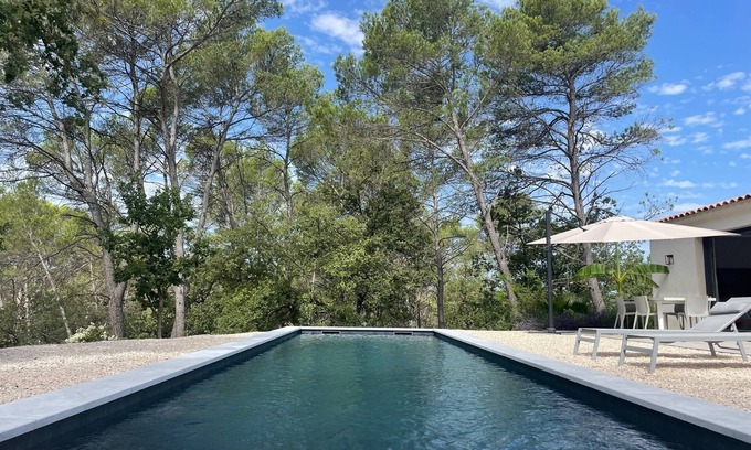 Fuveau Villa | Idyllic Forest Villa with Pool & Spa, Rated 10/10 by Guests