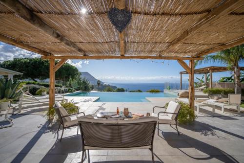 Ricadi Villa | Villa Michaela: Private Pool with Breathtaking Ocean Views