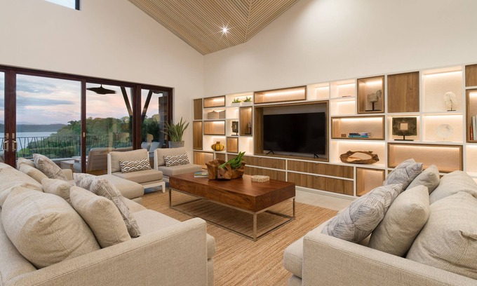 Papagayo Peninsula Villa | Villa Mila: Premier Oceanfront Retreat in Peninsula Papagayo