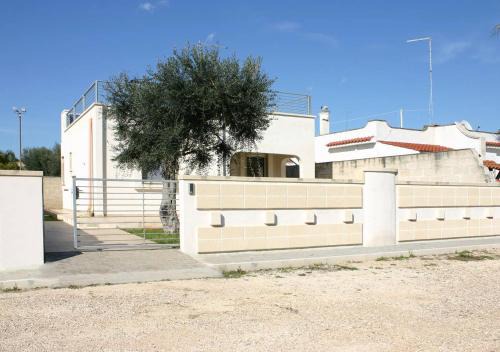 Torre Colimena Villa | Explore Villa Mina in Boomerang Village, Torre Colimena