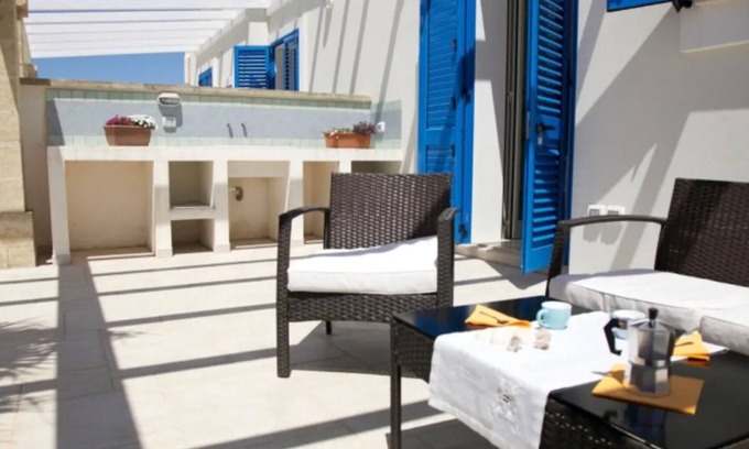 Lido Marini Villa | Villa 'Mina Uno': Private Garden & Oceanfront Escape