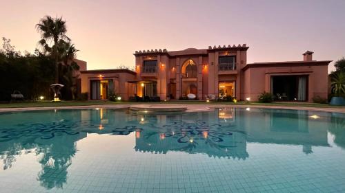 Aghouatim House | Villa Minzah By La Siredrah: Family-Friendly Retreat