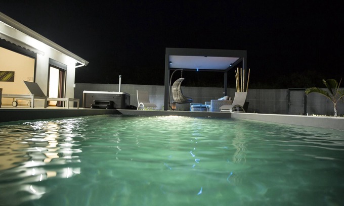 Saint-Francois Villa | Family-Friendly Retreat at Villa Mojito: Unwind in Comfort