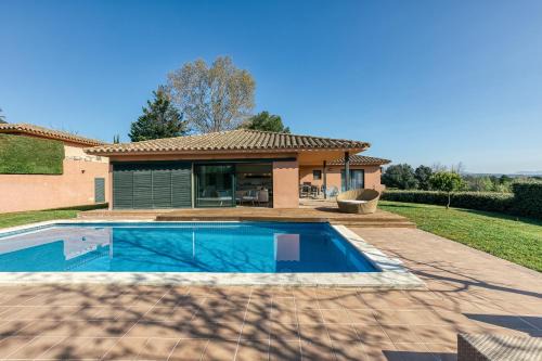 Navata Villa | Villa Monique