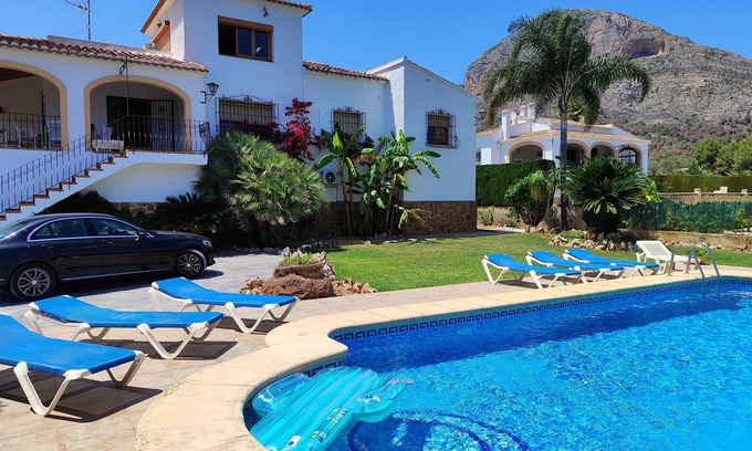 Montgo de Toscamar Villa | Villa Montgo: Large House with Heated Private Pool & Spa