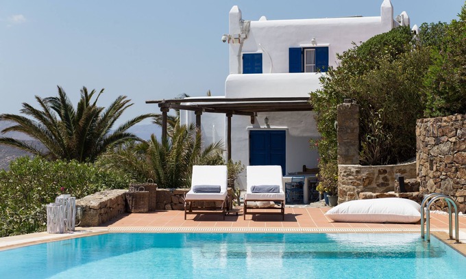 Xilokeratidi House | Discover Villa Moon at Panorea Thea Complex, Mykonos