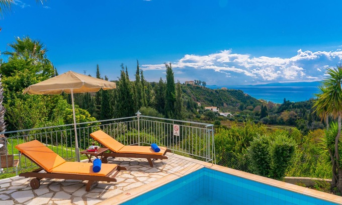 Skala Villa | Villa Mounda Apollon: 10/10 Review with Private Pool