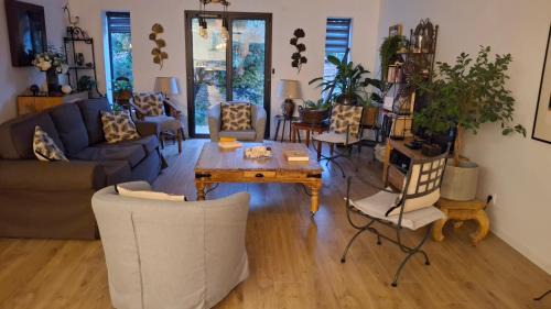 Moureze Villa | Relaxing Villa MOUREZEVA: Pool, Ocean View & Family Friendly