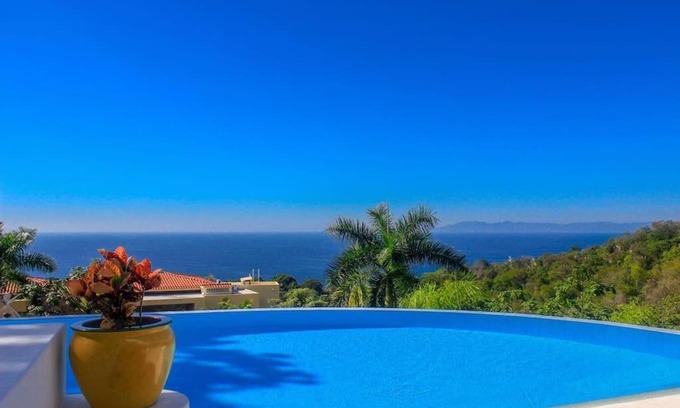 South Shore Hotel Area Villa | Villa Mozzafiato: Full-Service Resort with Heated Pool