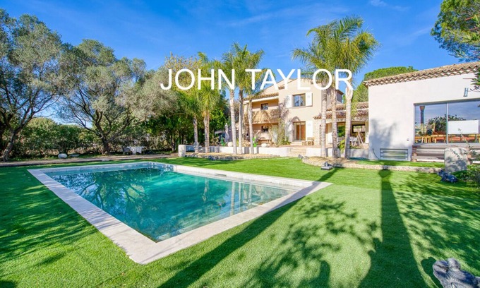 Grimaud Villa | Villa Murana: Relax by the Pool, Near St Tropez & Beaches