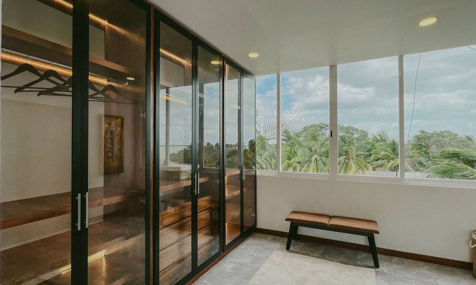 Othon P. Blanco House | Villa con Piscina y Jacuzzi Frente a la Playa