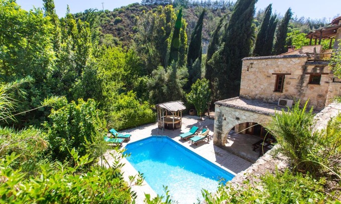 Miliou Villa | Villa Mylos: 4-Star Retreat with Pool & Hot Tub Amenities