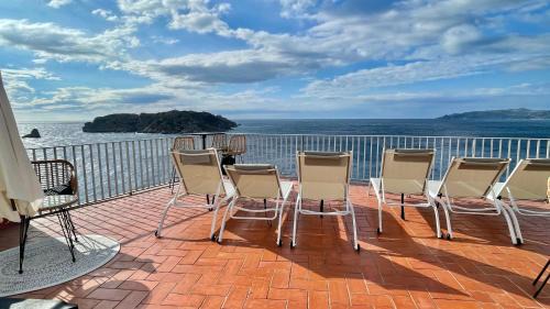 L'Estartit House | Villa Narcol: 4-Star Family & Pet-Friendly Retreat