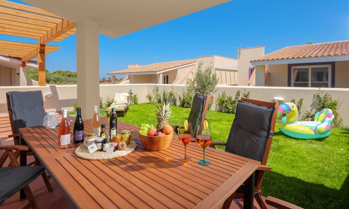 Valledoria House | Relax in Villa Natalka with Garden and Ocean Views