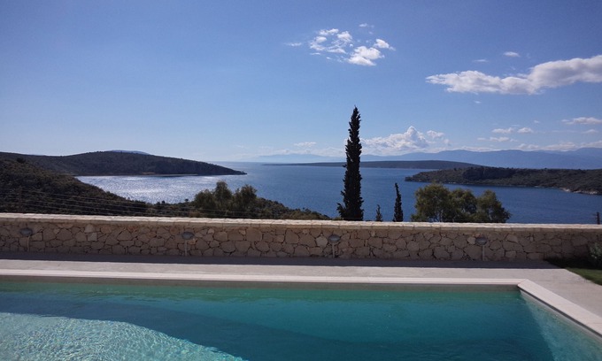 Nafplio Villa | Villa Natura - Exceptional Stay with Pool in Vivari, Argolis