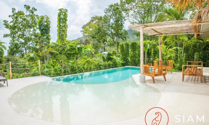 Bophut Hills Villa | Idyllic Villa Naturalia: 4-Star Retreat with Private Pool