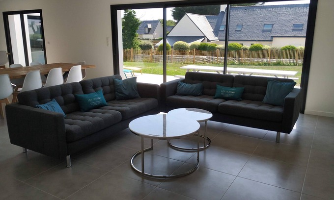 Trevignon Villa | Beautiful Villa Neuve with Indoor Pool, Steps from Beach
