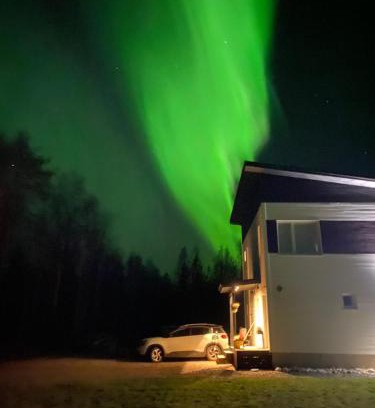 Rovaniemi Villa | Relax at Villa Nightsky with Jacuzzi & Perfect 10 Rating