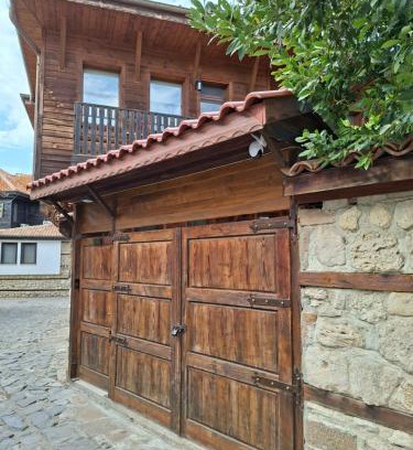 Nessebar Old Town House | Discover Nikoli - Nesebar Traditional House, Guest Rated 9.8