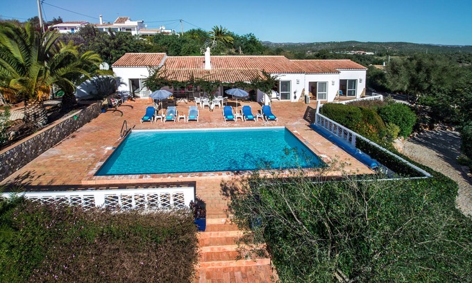Foupana House | Villa Noruega is a wonderful spacious villa located in the countryside