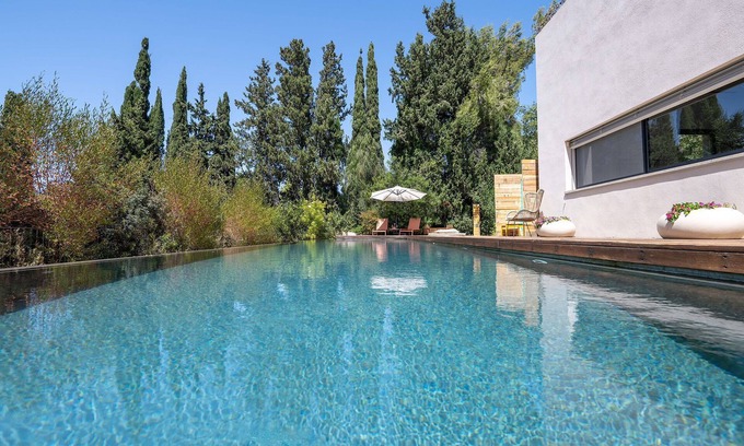 Kerem Maharal Villa | Villa Oasis With Stunning Views Of Maharal Valley