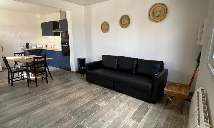 Mesnil-Saint-Laurent House | Pet-Friendly Villa Octavie: Ideal for Families & Friends